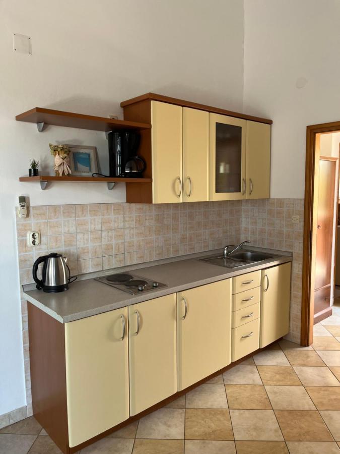 Apartments Poljski Put V Novalja Eksteriør billede