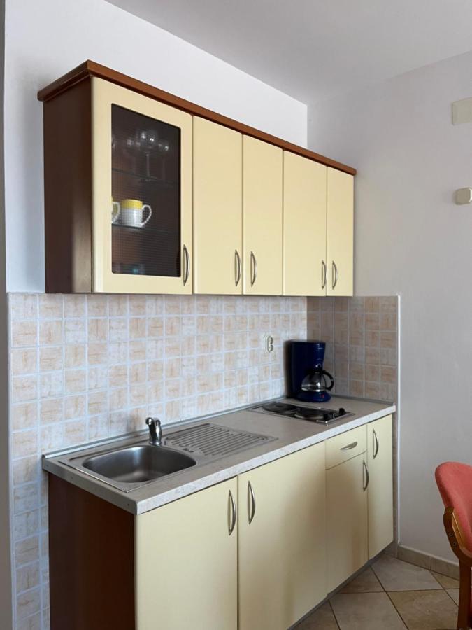 Apartments Poljski Put V Novalja Eksteriør billede